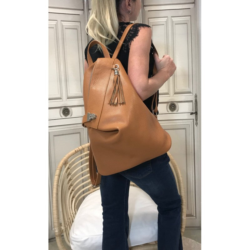 Lina - Leather Backpack with Fringes